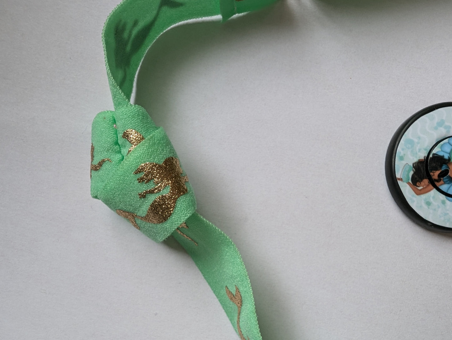 bandeau pour implant et prothèses réglable motif sirène dore serre tete anti perte implant