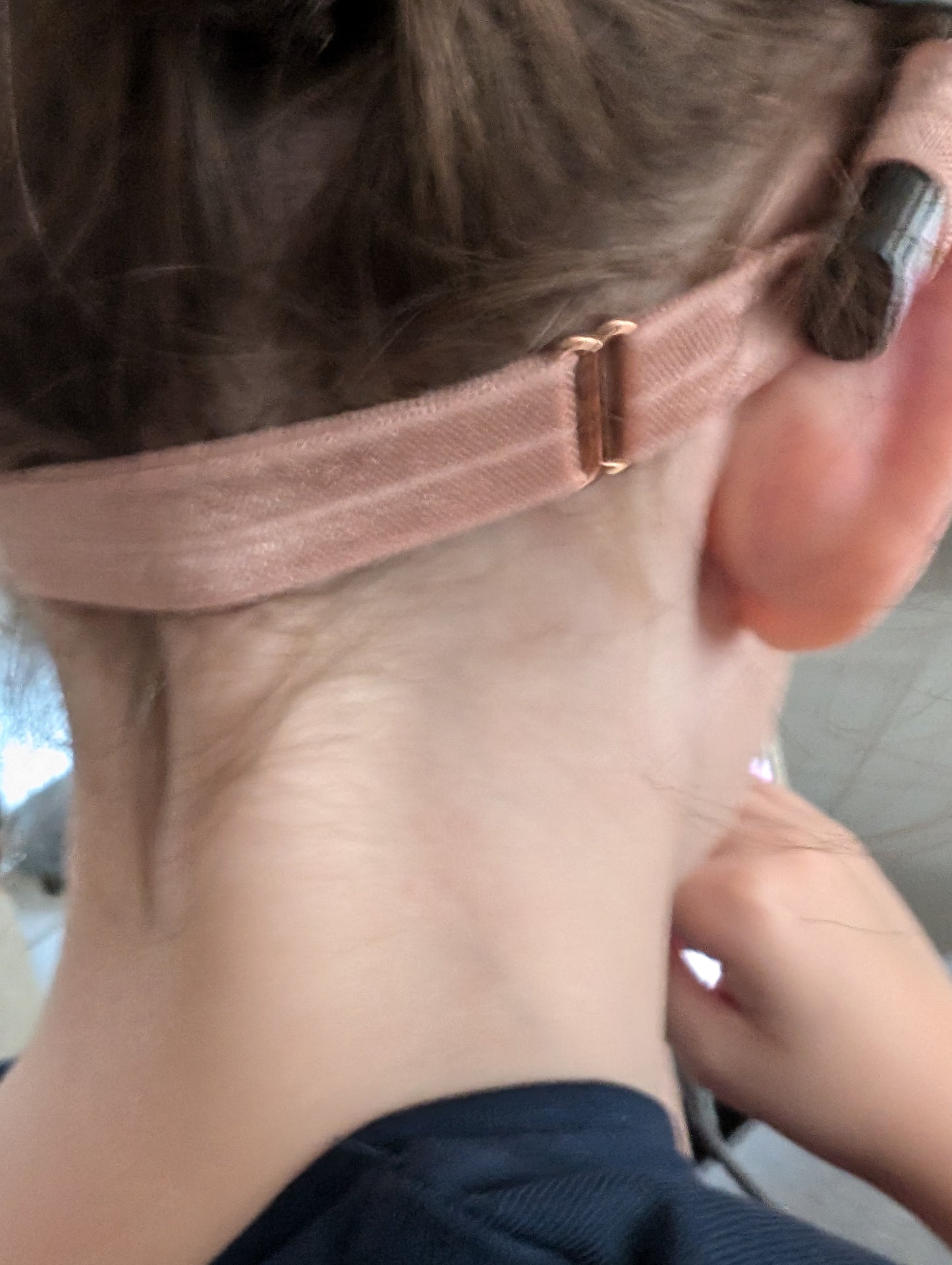 Bandeau ajustable pour implant cochléaire et prothèse auditive pour bebe et jeunes enfants avec petit nœud coulisssant