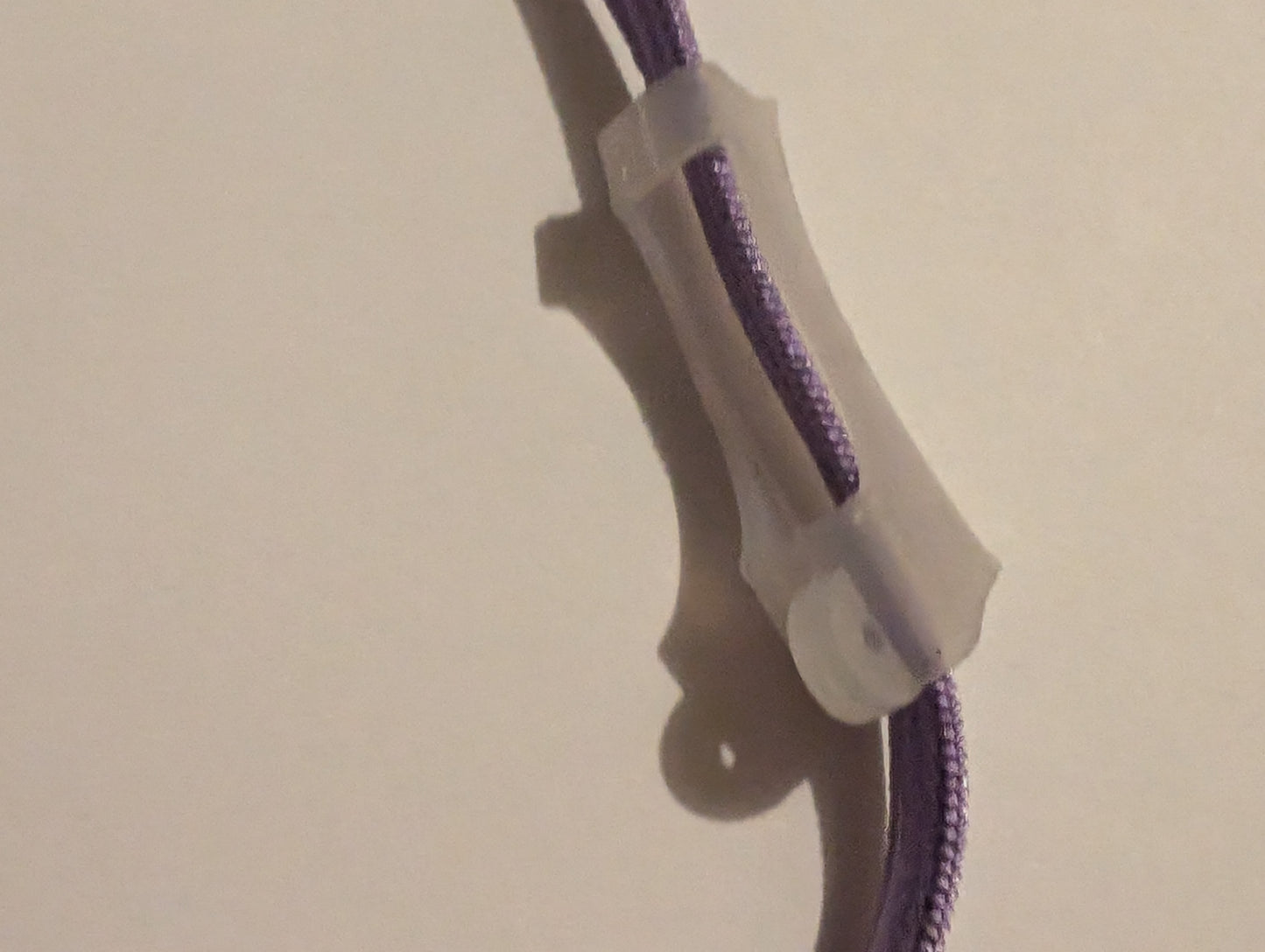 bandeau antidérapant pour prothèse auditive taille ajustable et manchon silicone serre tête anti perte
