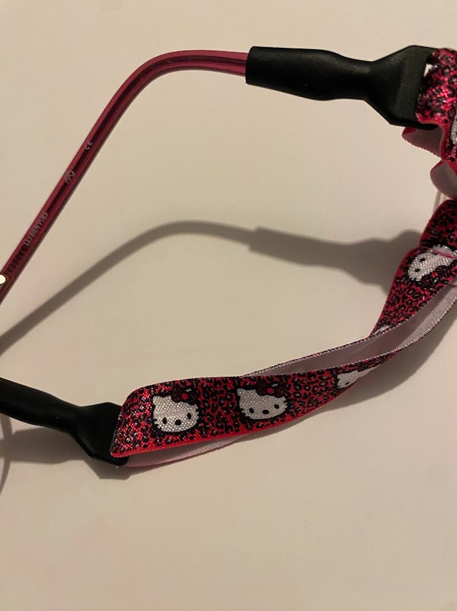 Cordon ajustable pour maintenir les lunettes des enfants
