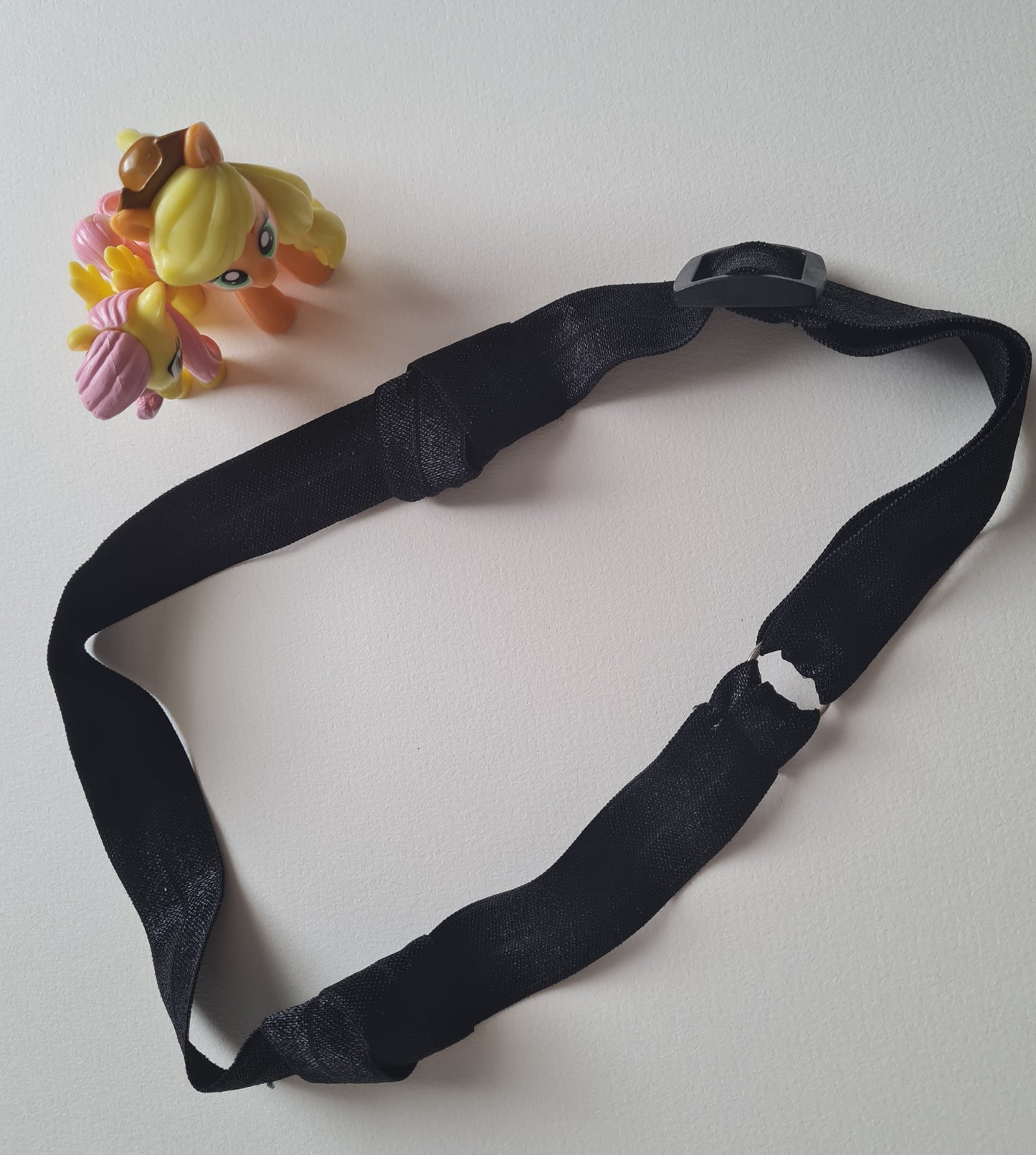 Bandeau large réglable pour implant cochléaire et prothèse auditive