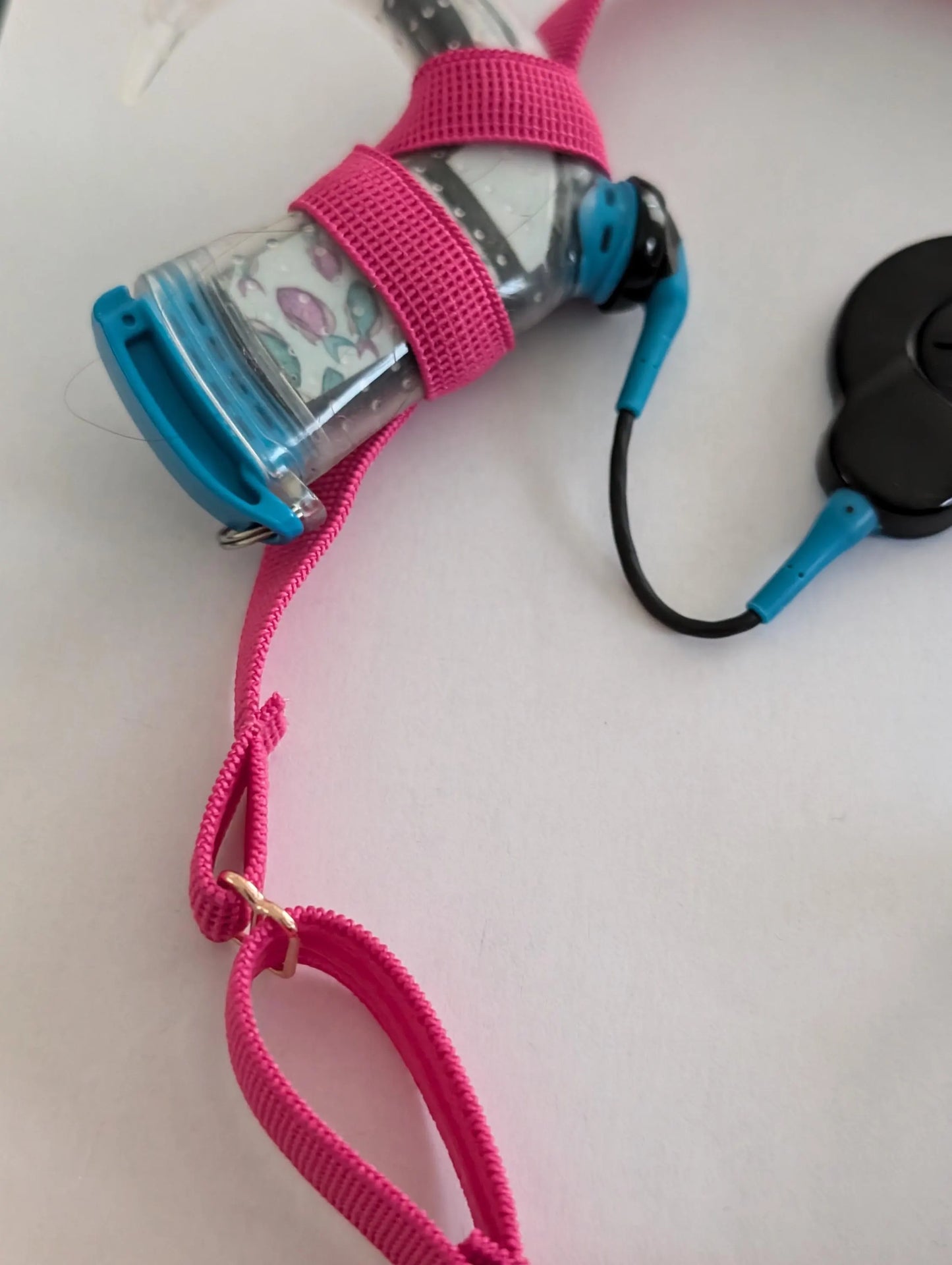 Bandeau antiderapant ajustable pour kit eau implant cochleaire spécial natation