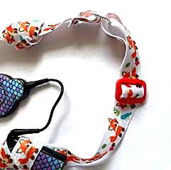 Bandeau ajustable pour implant cochleaire et prothese auditive motif renard